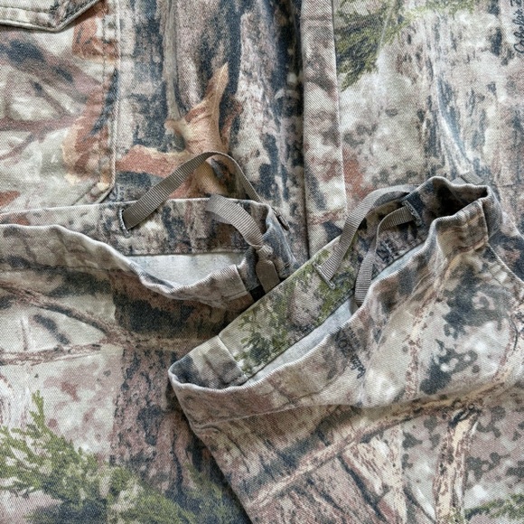 5 for 20$ CABELA’S Zonz Woodland Camo Cargo Hunting Pants Boys Size 10 - Picture 5 of 8